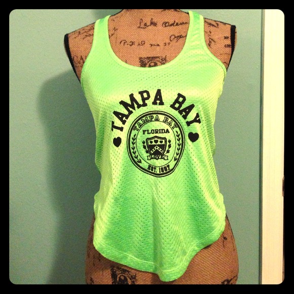 NWOT neon green tank!!