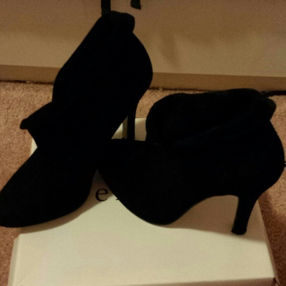 Forever 21 booties