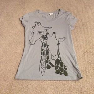 Cute grey giraffe shirt
