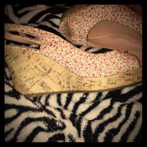 American Eagle, Pink & red high heels, 3 inch heel