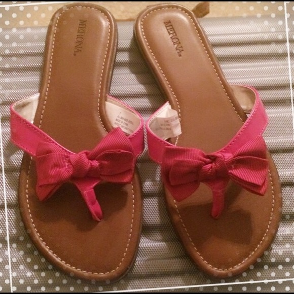 Summer flip flops! 😮😮😮😮