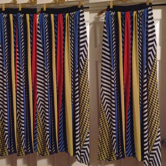ABSOLUTELY GORGEOUS FESTIVE MULTICOLOR MAXI SKIRT