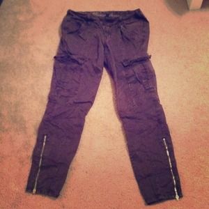 Gap skinny cargo pants