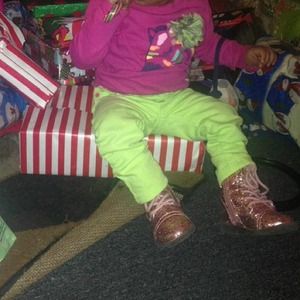 Baby girl glitter boots👢