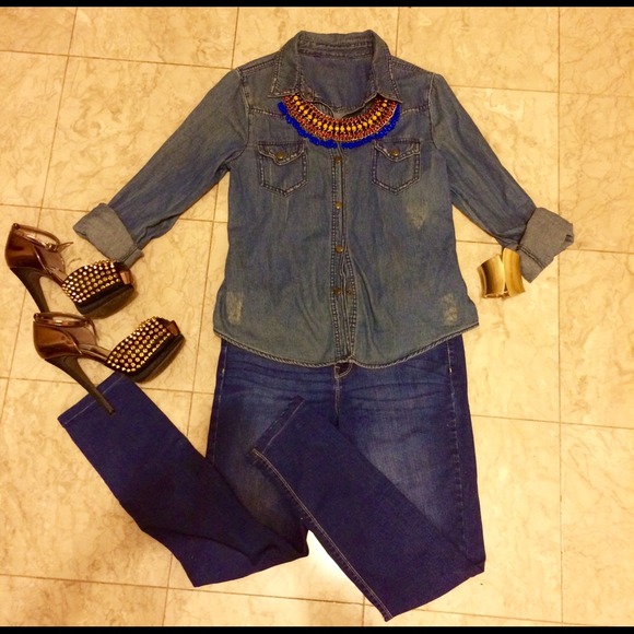 🌼Vintage Jean botton down shirt - Picture 3 of 5