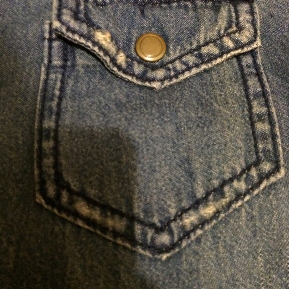 🌼Vintage Jean botton down shirt - Picture 5 of 5