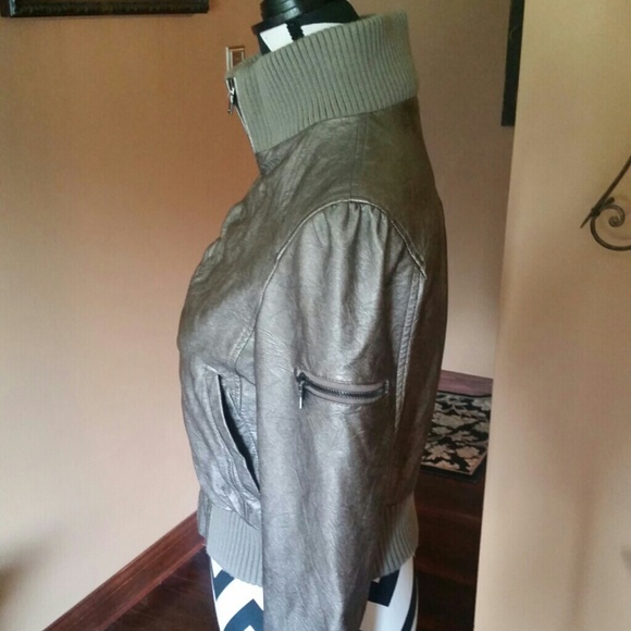 ❌SOLD❌ on Mercari - Picture 3 of 4