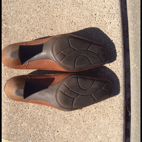 Ann Taylor Flex loafer style pumps 6 - Picture 2 of 4