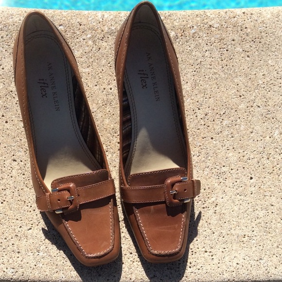 Ann Taylor Flex loafer style pumps 6 - Picture 3 of 4