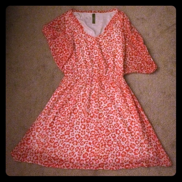 SOLD 🎯 Francesca's A-Line Dress