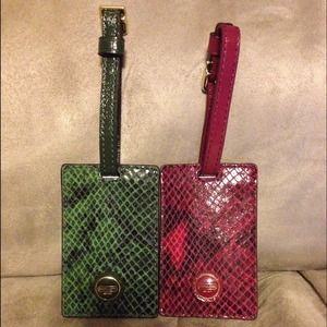 ⚡️FLASH SALE⚡️HIS & HERS Coach Luggage tags!