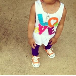 Orange converses 👟