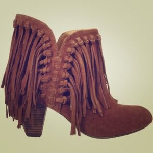 BRAND NEW Nine West Fringe Bootie - Size 8.5
