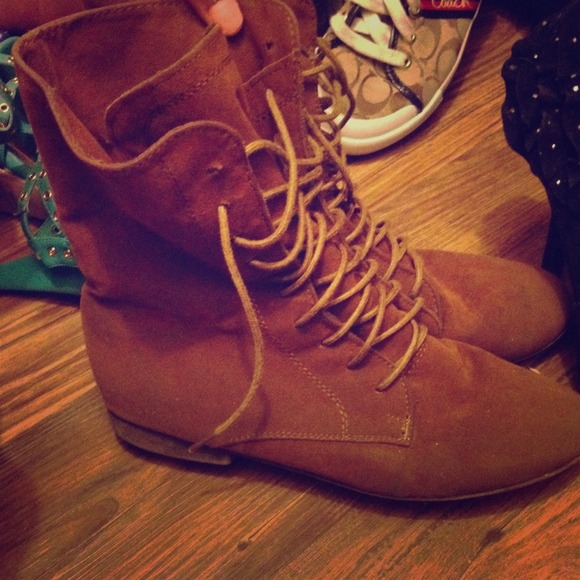 Boots - Brown boots