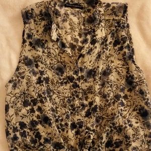 Brandy melville floral blue top