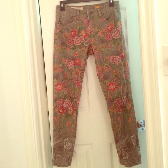 Anthropologie printed skinny pants