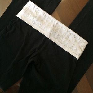 VS PINK yoga pants