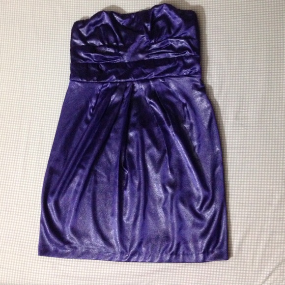 Dark purple sweetheart dress - Picture 1 of 3