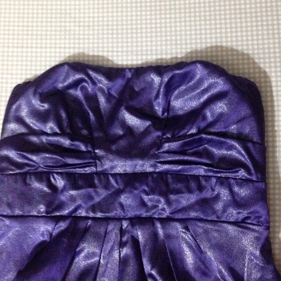 Dark purple sweetheart dress - Picture 3 of 3