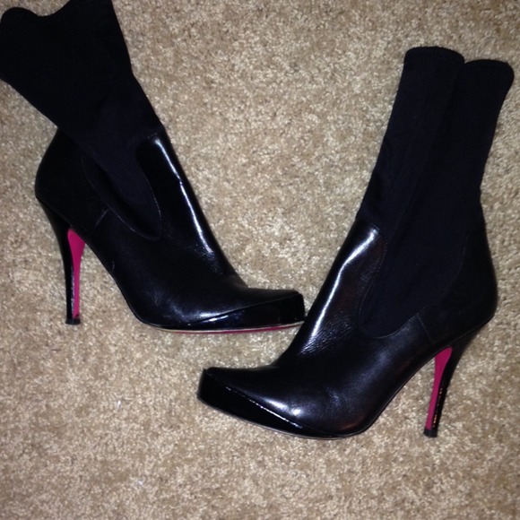 RESERVED ashoegoddess