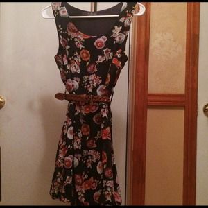 Floral design spring/summer dress. Bubble bottom.