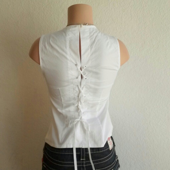 *BUNDLED* NANETTE LEPORE WHITE TOP - Picture 3 of 4