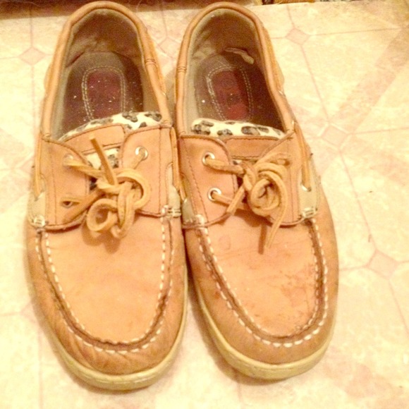 Cheetah boat shoes❎