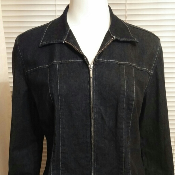 **SOLD**Ann Taylor Loft Lightweight denim Jacket - Picture 1 of 2