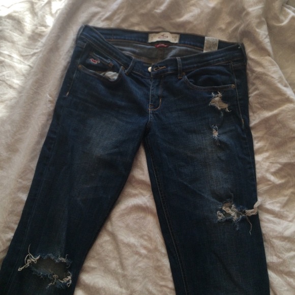 Hollister skinny jeans size 9L or 29