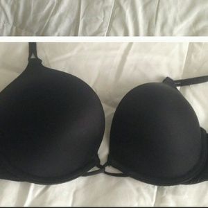 Victoria Secret Bombshell Bra Black 36A