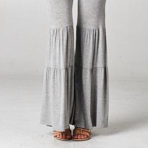 Ruffled Leg Palazzo Pants - size 2x -REDUCED