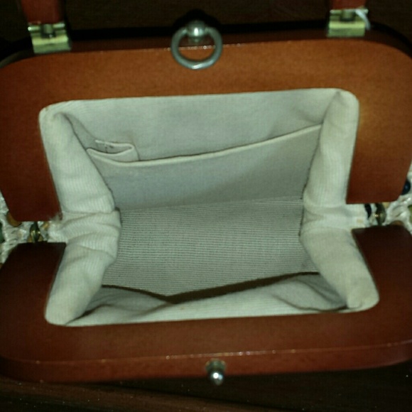 SOLD in Janine's bundle!! Vintage macrame' - Picture 4 of 4