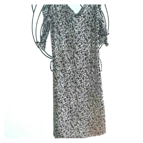 Cute cheetah dress. - Picture 1 of 1