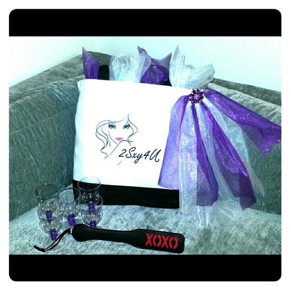 Canvas Bag with cute "2sxy4u" logo perfect for u! - Picture 1 of 2