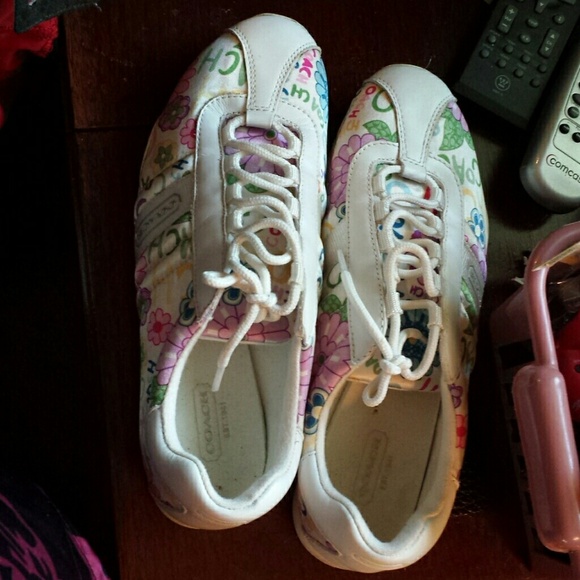 Coach tennis shoes
