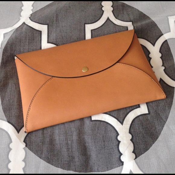 kate spade Clutches & Wallets - KS Saturday Envelope Clutch