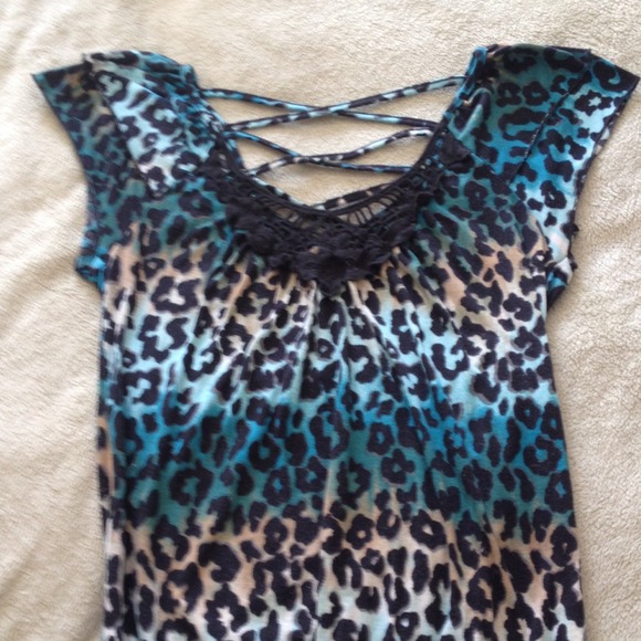 Brown, black and teal top