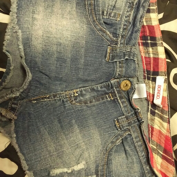 Shorts - Picture 2 of 2