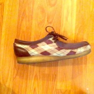 Men's Clark's wallabees