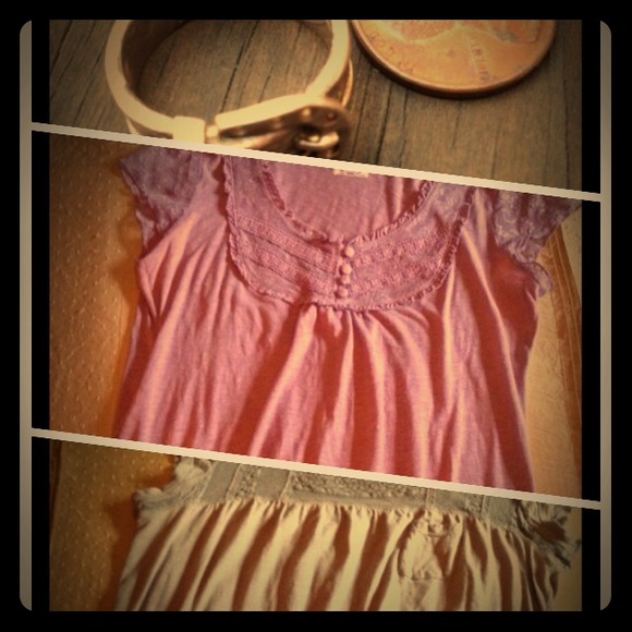 🌸Bundle🌸 2 Tops & ring