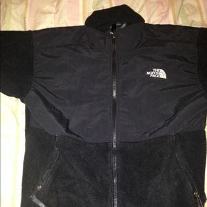 *Sold*Youth/Junior XL North Face