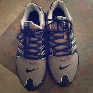 Men's Nike Shox