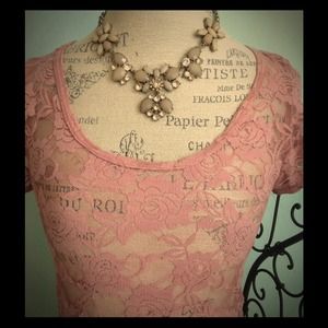 LOVELY PINK LACE BLOUSE ROMANTIC LOOK TO IT