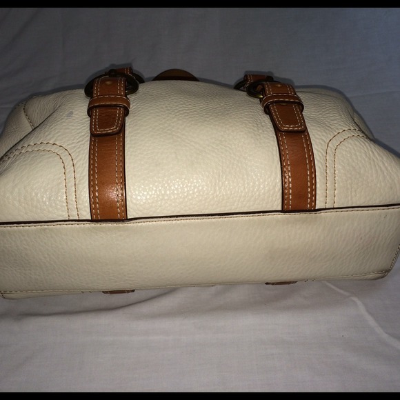 Authentic Coach - Picture 3 of 3