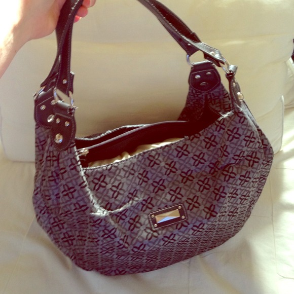 Patterned handbag