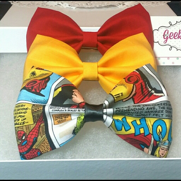 Marvel Comic Hair Bow Set - Picture 1 of 3