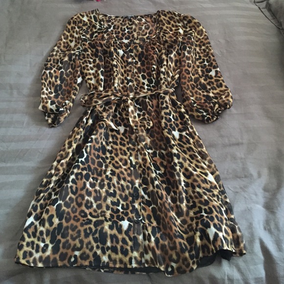 SALE!!! Express leopard portofino dress!! OWO