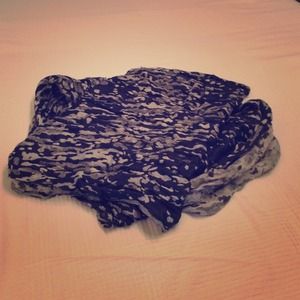 Ann Taylor Navy Leopard Print scarf