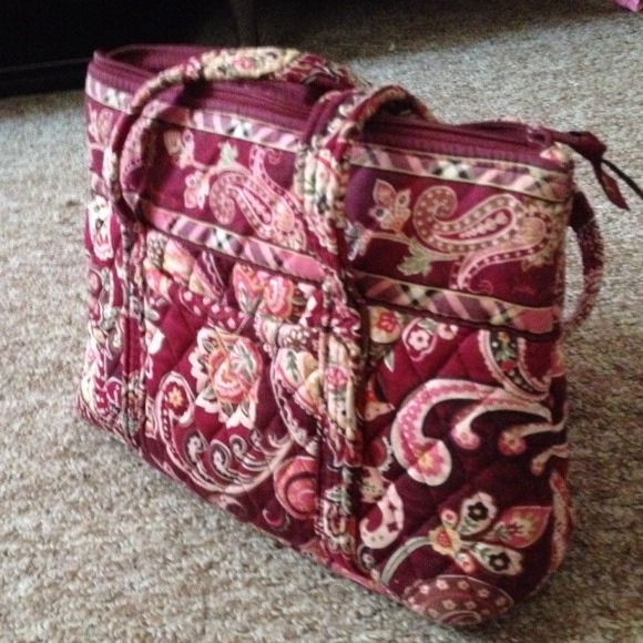 Vera Bradley pink purse - Picture 1 of 3