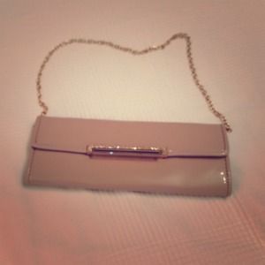 ALDO Taupe Patent Chain Clutch